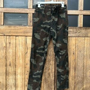American eagle camouflage corduroy jeans